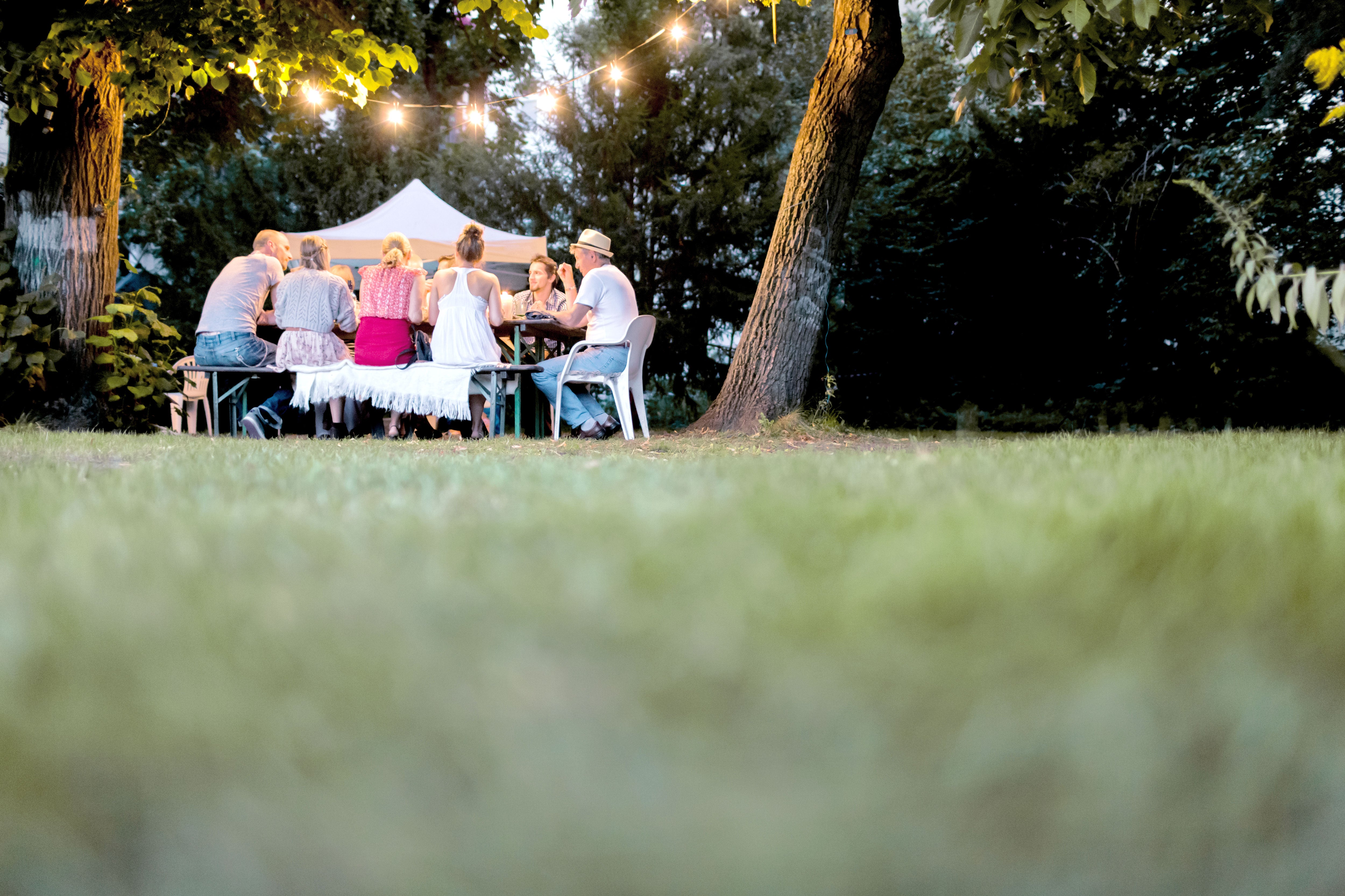 Garden Parasols & Accessories